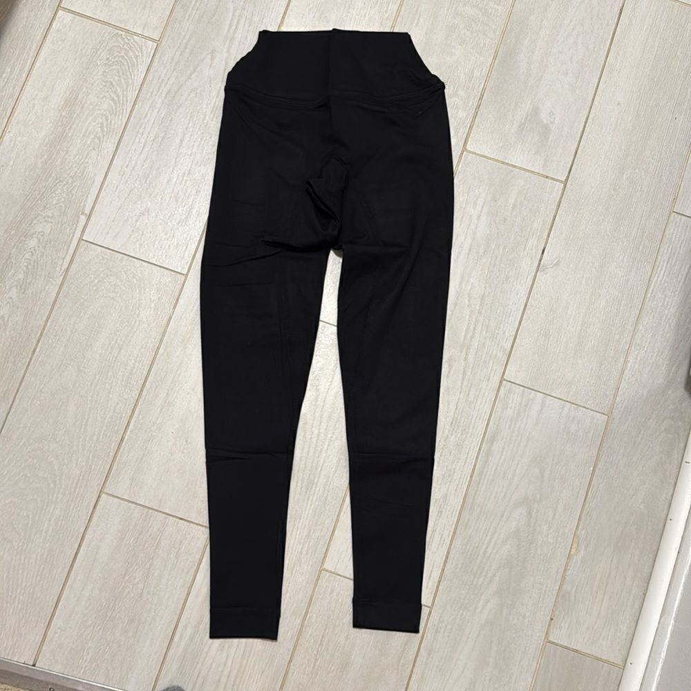 Set active xs NWT black legging